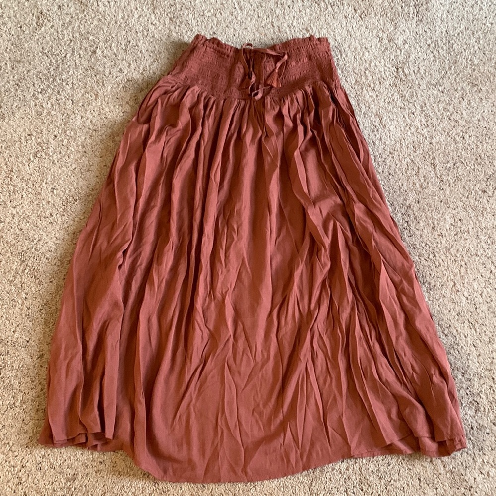 Long skirt (adjustable waste)